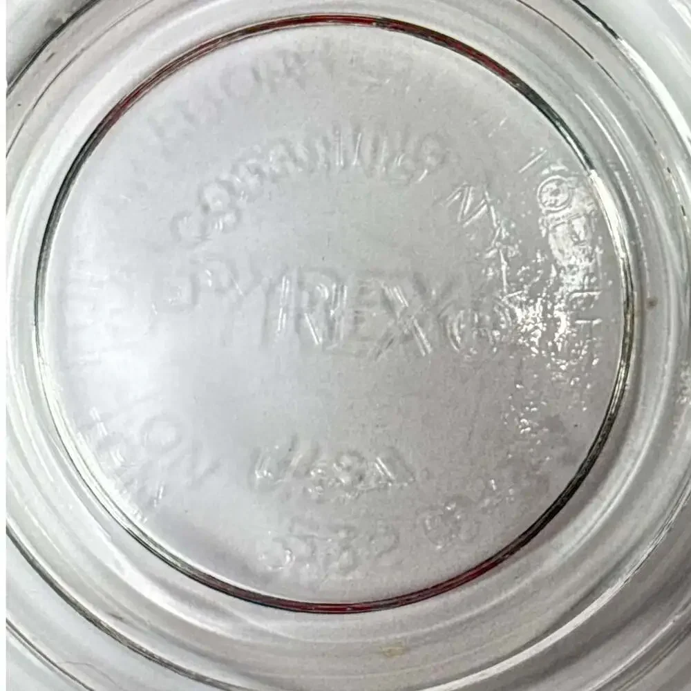 Vintage Pyrex Glass Measuring Cup Red Lettering D Handle 4 Cup 1 Quart #532